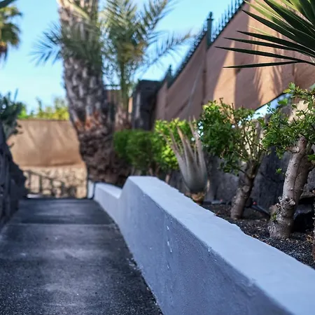 Casa Efesto - Private Pool, Air-con And Bbq By Lanzarote プラヤ・ブランカ