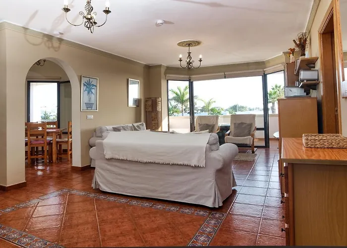 Casa Efesto - Private Pool, Air-con And Bbq By Lanzarote Ferienhaus